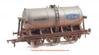 4F-031-144 Dapol 6 Wheel Milk Tanker St Ivel  Weathered